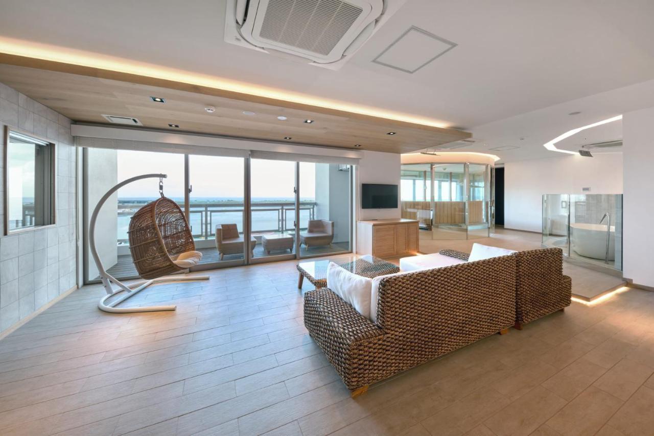 Third Ishigakijima Hotel Ishigaki  Ngoại thất bức ảnh